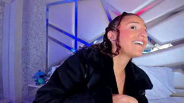 Miia002 webcams show profile image 