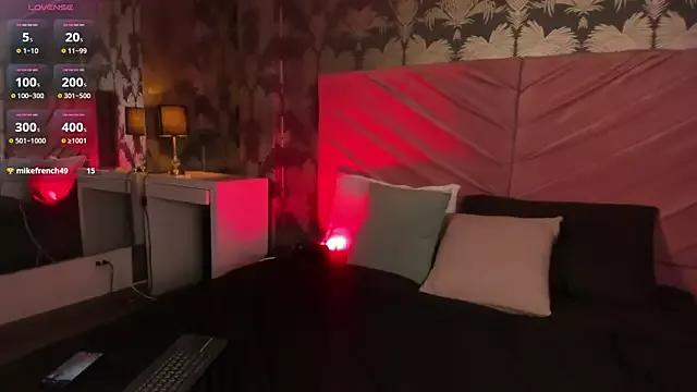 Miiaa-Stone from StripChat