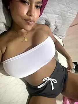 miiabrown18 from StripChat