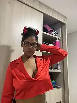 miiabrown18 from StripChat