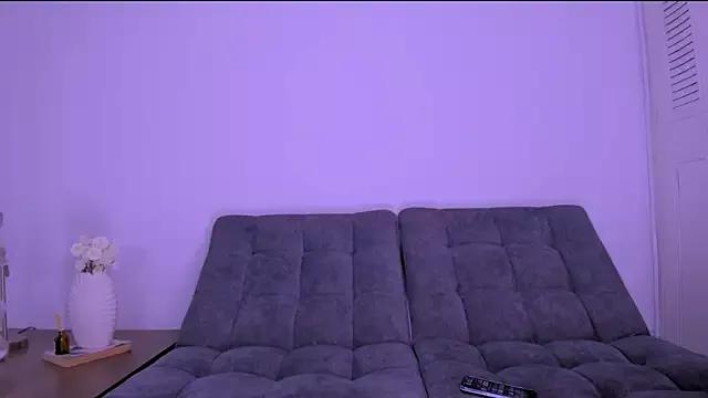 Miiafoxxx from StripChat