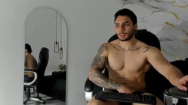 Miike_Stone1 from StripChat is Freechat