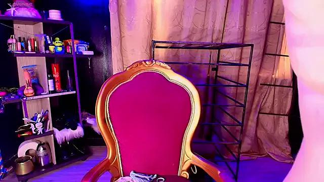 Miilaa___ from StripChat is Freechat