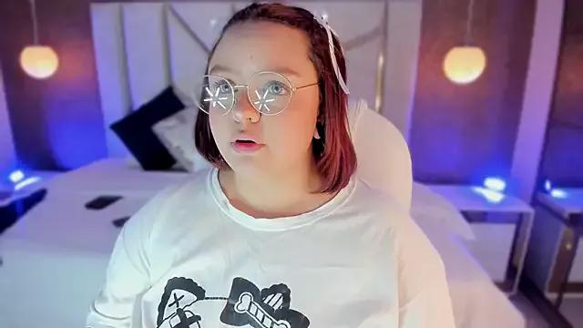 Miiss_Bubble from StripChat