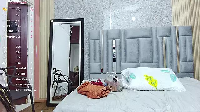 MiissBNasty from StripChat