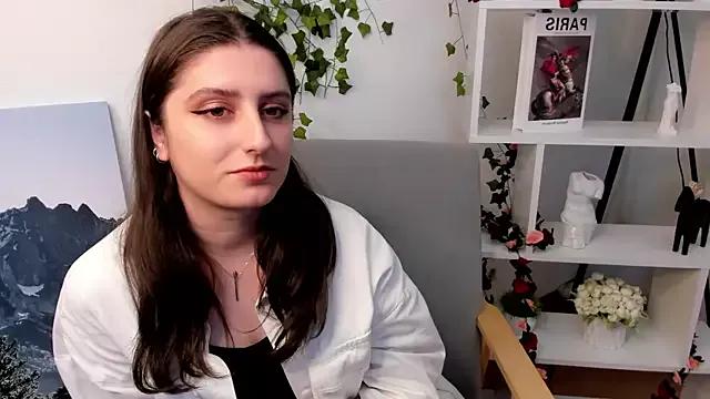 MikaClausing from StripChat is Freechat