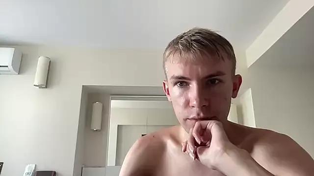 Mike211131 from StripChat is Freechat