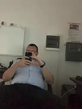 Mike8523 from StripChat is Freechat