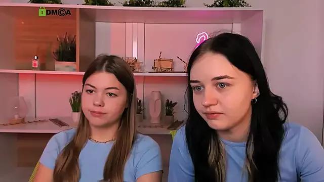 Miki_ti webcams show profile image 