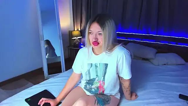 Dirty chat webcam: explore liveshows with versed models, from laying bare to fetishes, in a variety of sexy free adult webcams.
