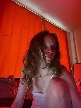 MikkyMoony from StripChat is Freechat