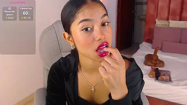 Milaa_Star_ from StripChat is Freechat
