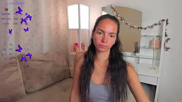 MilaFlow from StripChat is Freechat