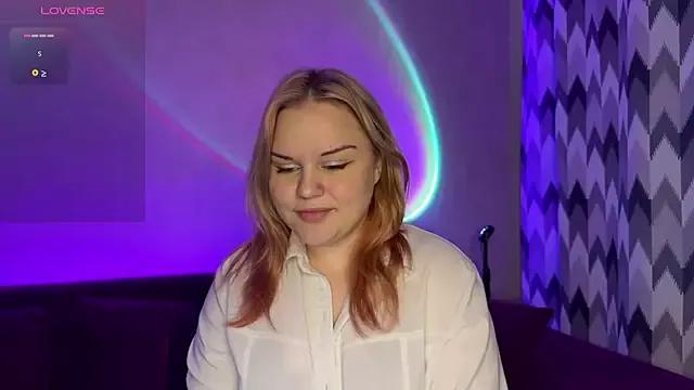Milamikki webcams show profile image 
