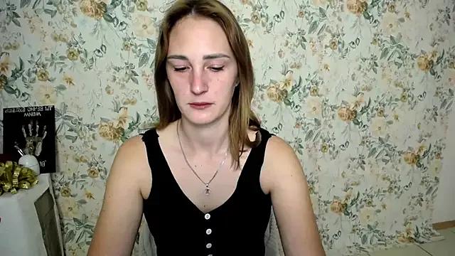 Milana_Cutie_ from StripChat is Freechat