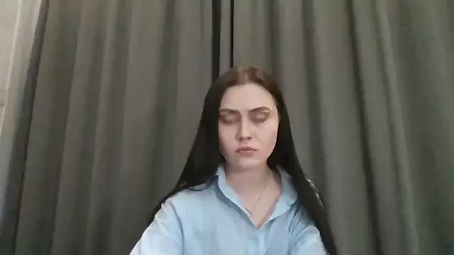 MilanaDayLi webcams show profile image 