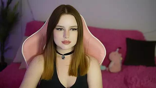 MilanaMoons from StripChat is Freechat