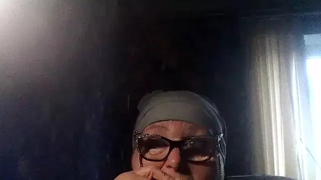 Milaniya606 from StripChat is Freechat