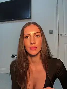 Photos of MilaRenee from StripChat is Freechat