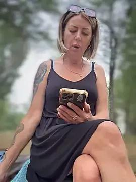Milena-MilfaXXX from StripChat is Freechat