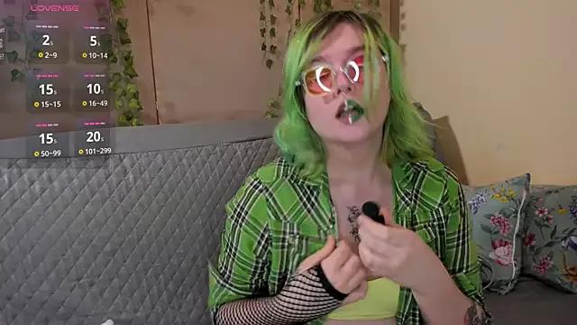 milena_palmer on StripChat