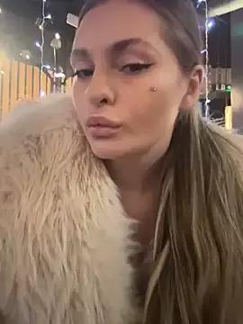 MilenaLuxury from StripChat is Freechat