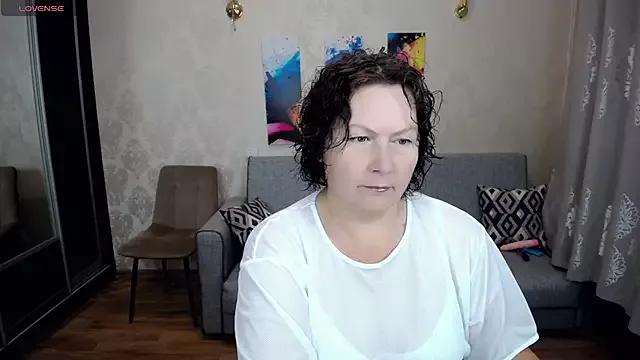 milf_hornys from StripChat is Freechat