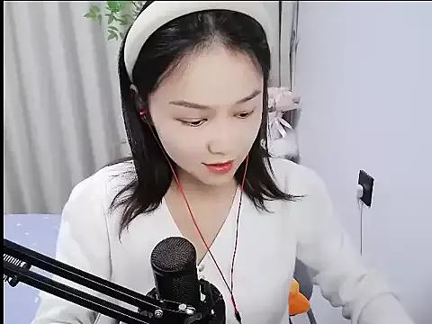 Mili923 webcams show profile image 