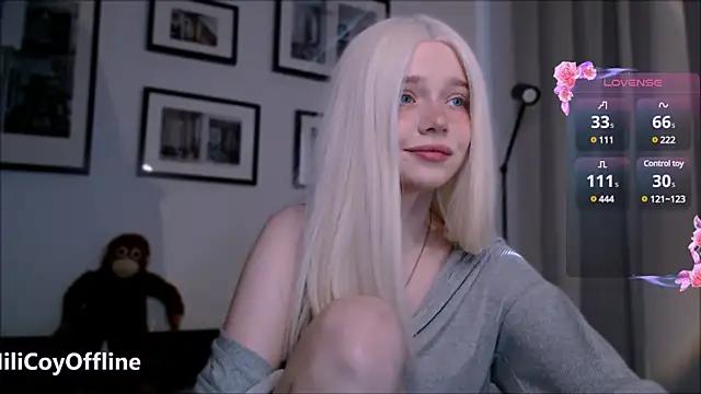 mili_coy from StripChat