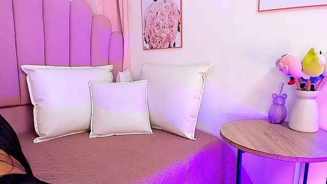 Mili_quintero from StripChat