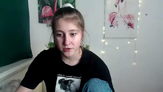 Milka_kamila from StripChat is Freechat