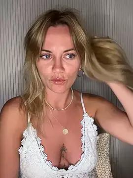 Milla__one from StripChat