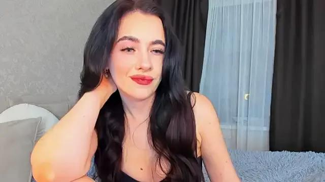 Milla_Moore from StripChat