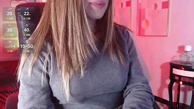 Millie_gh from StripChat