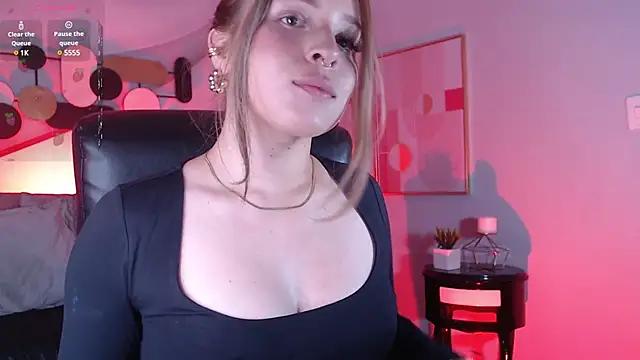 Millie_gh from StripChat