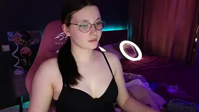 milliedoll from StripChat