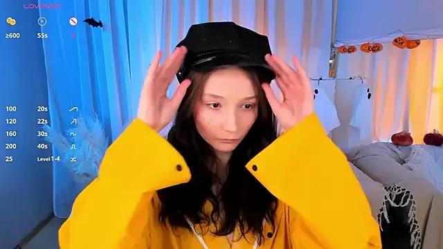 MilliMouse from StripChat