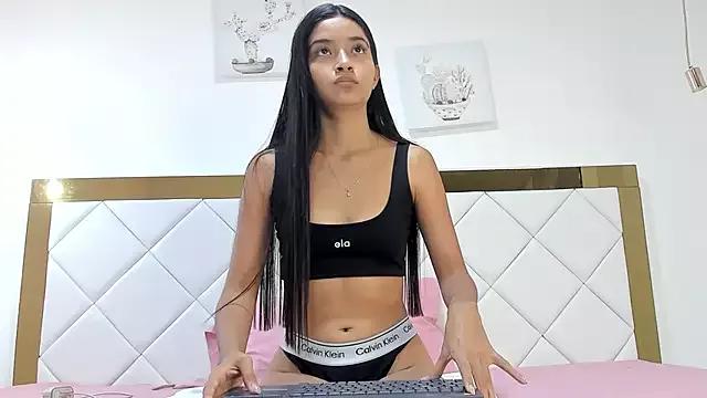 millycute18_ from StripChat is Freechat