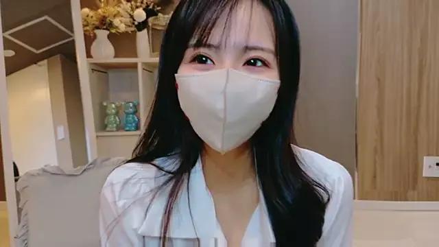 Photos of Mimi-Dreammood from StripChat is Freechat