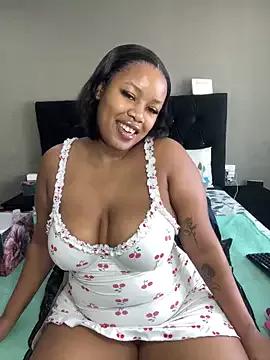 MimiCurves from StripChat