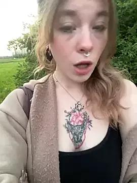 Mimiumu from StripChat