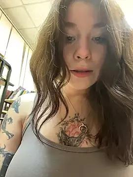 Mimiumuy from StripChat is Freechat