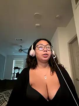 minhaa_gamer from StripChat is Freechat