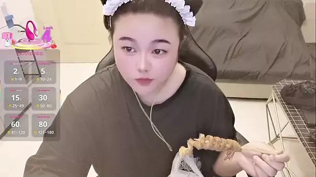 Mini1314 from StripChat