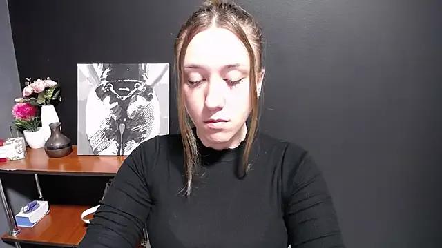 mini_bettie from StripChat