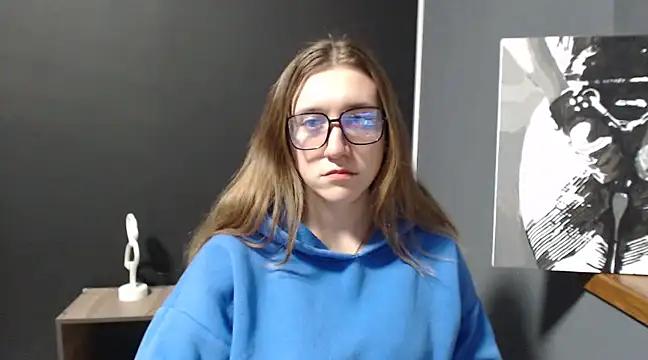 mini_bettie from StripChat