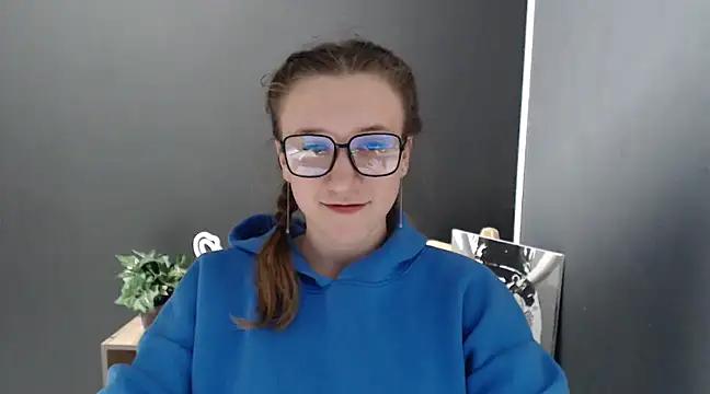 mini_bettie from StripChat