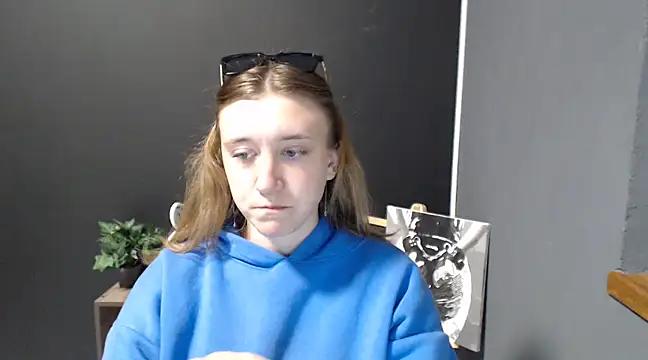 mini_bettie from StripChat