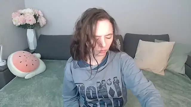 Mini_Diva from StripChat