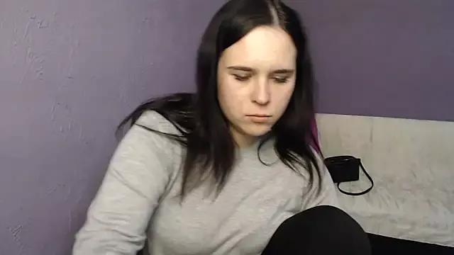 mini_girly from StripChat is Freechat